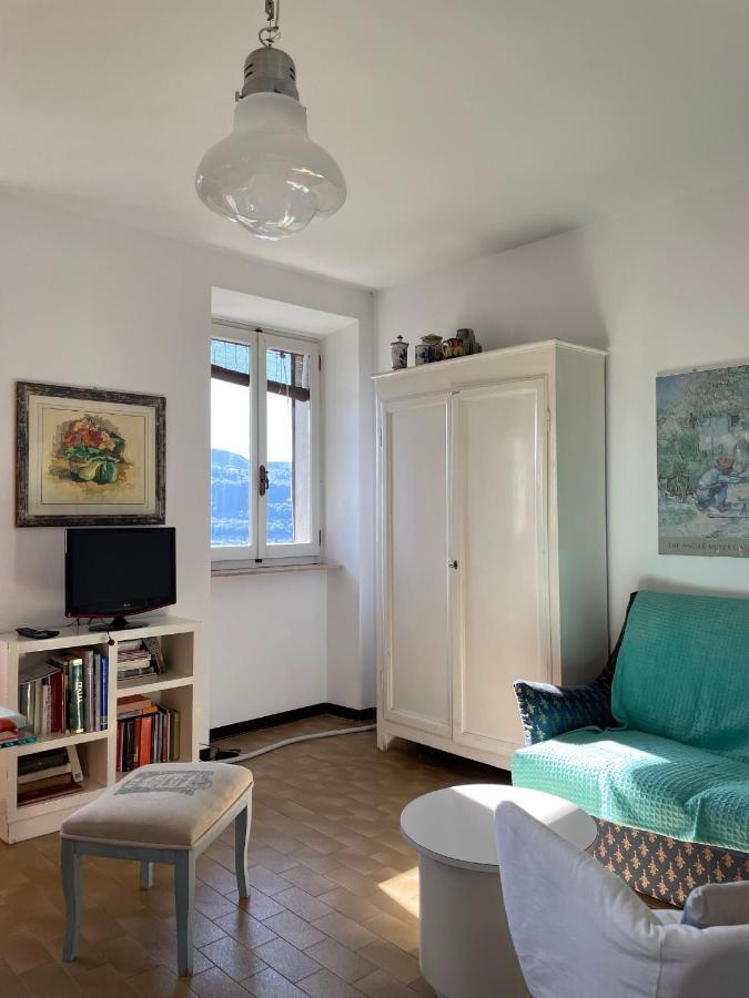 Terrazza Sul Lago Ameno Eksteriør billede